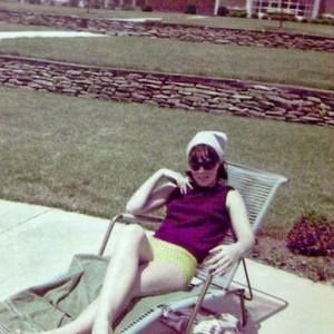 Meet your Posher, Ivy